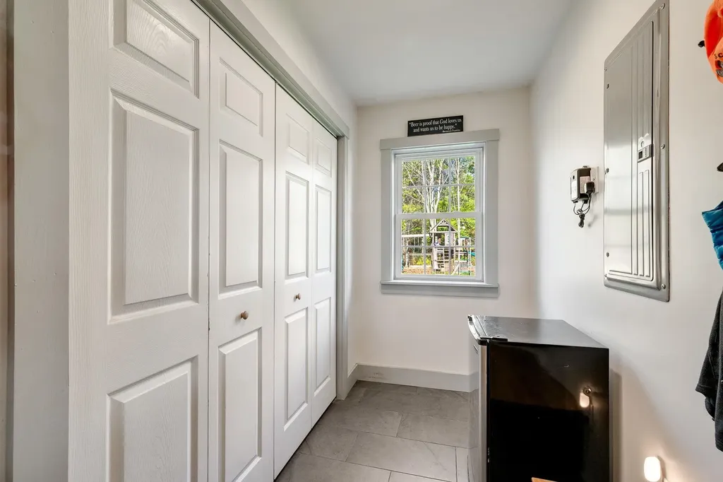 36 Pearl Street Grand Isle VT 05458