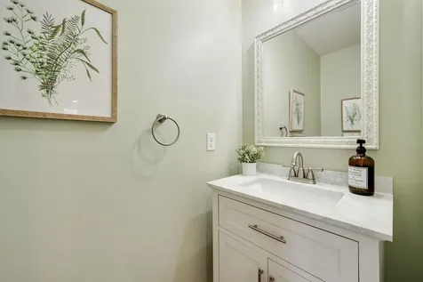 36 Pearl Street Grand Isle VT 05458