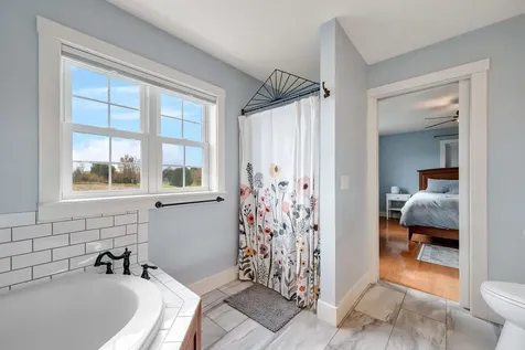 36 Pearl Street Grand Isle VT 05458