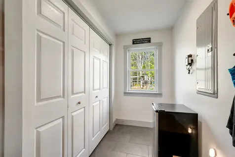 36 Pearl Street Grand Isle VT 05458