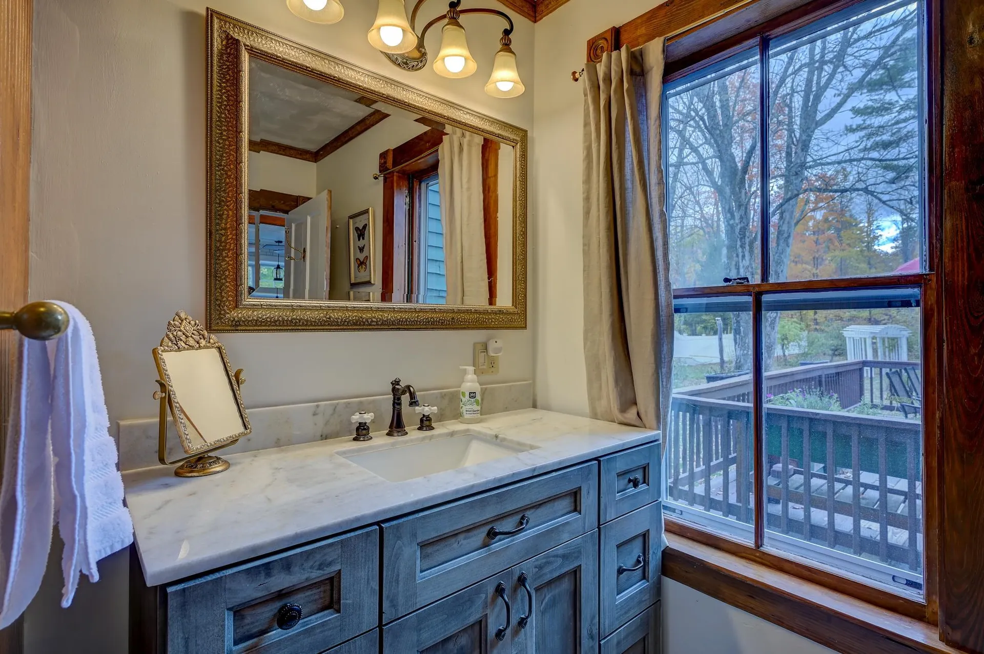 129 Dinsmore Road Conway NH 03845