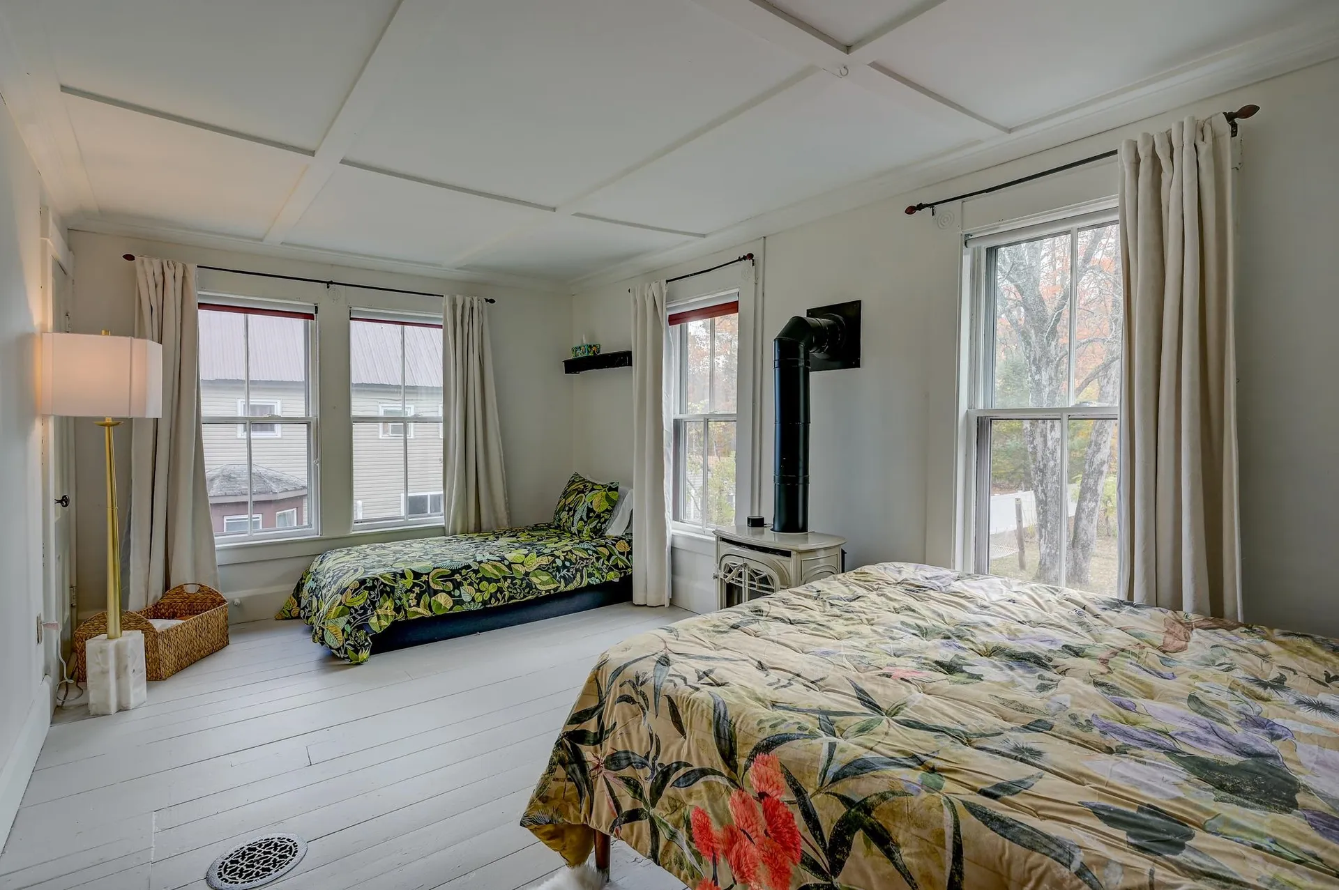 129 Dinsmore Road Conway NH 03845