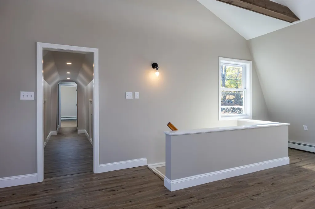 287 North Road Deerfield NH 03037