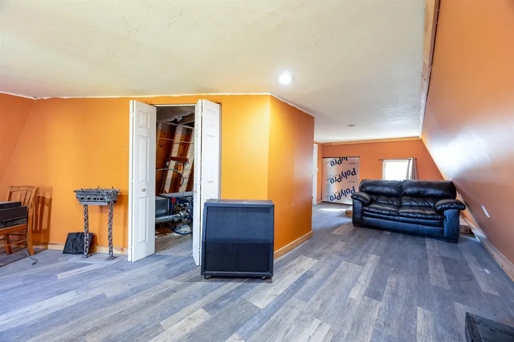 287 North Road Deerfield NH 03037