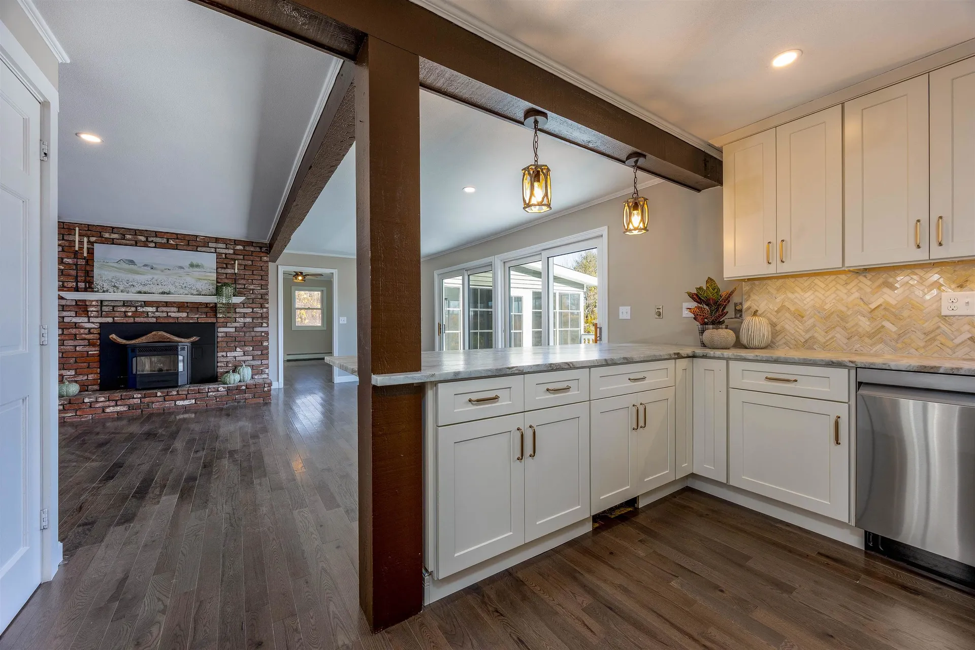 287 North Road Deerfield NH 03037