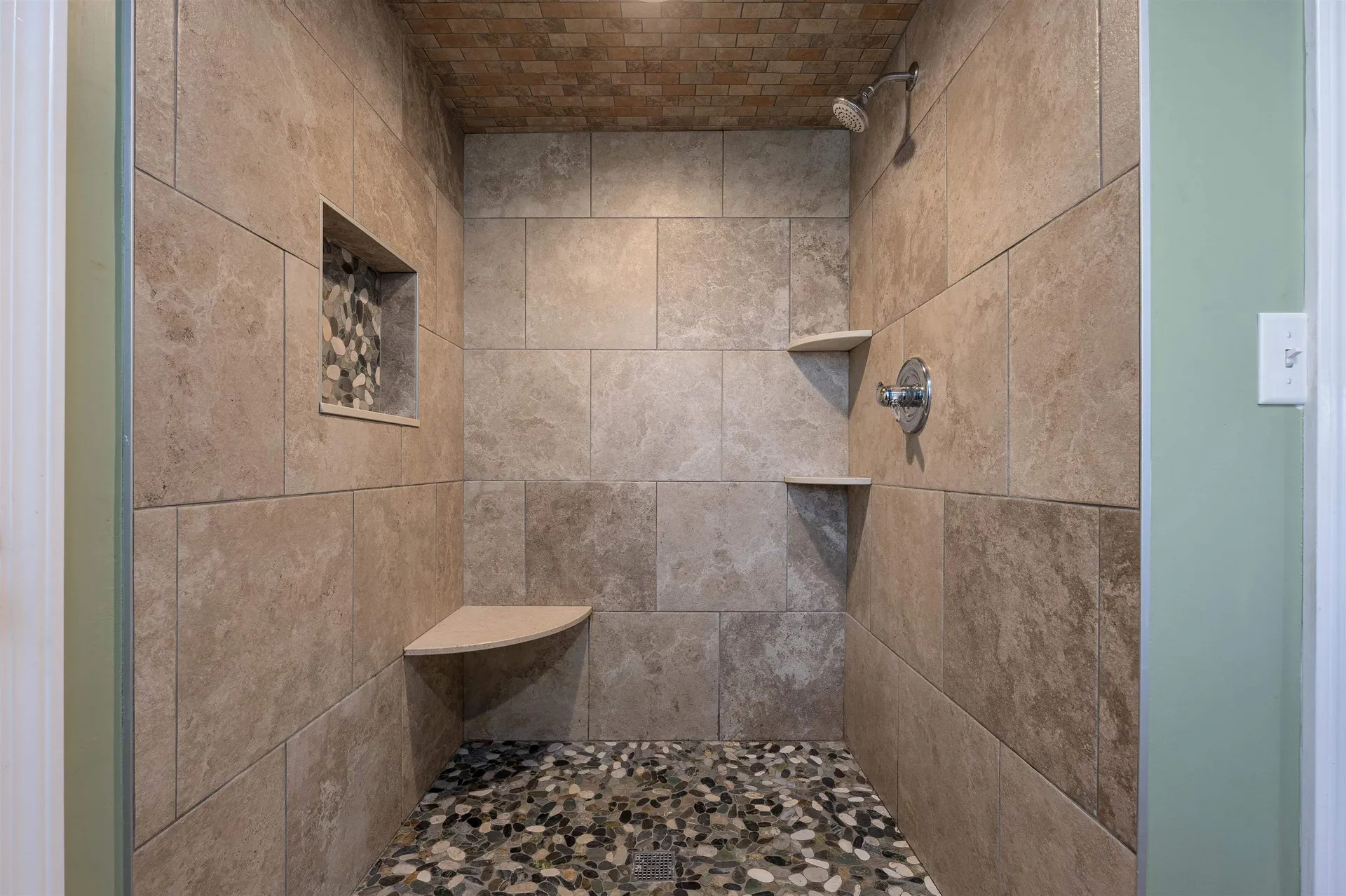 287 North Road Deerfield NH 03037