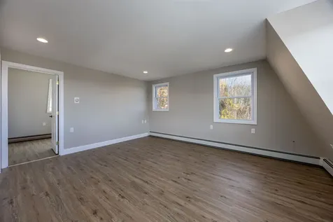 287 North Road Deerfield NH 03037