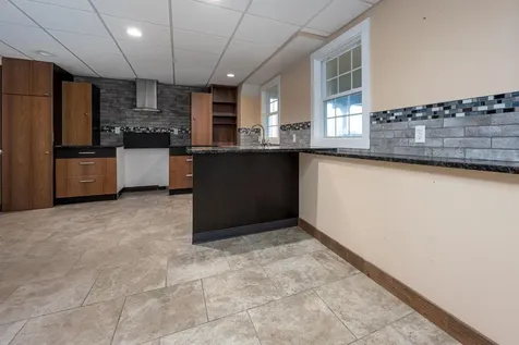 287 North Road Deerfield NH 03037