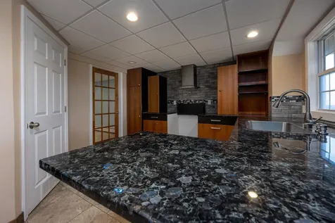 287 North Road Deerfield NH 03037