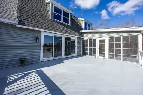 287 North Road Deerfield NH 03037