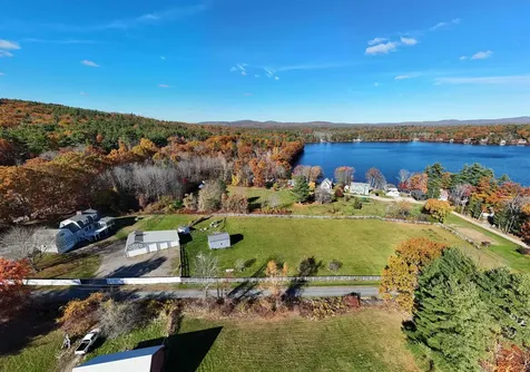 287 North Road Deerfield NH 03037