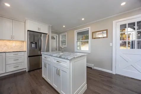 287 North Road Deerfield NH 03037