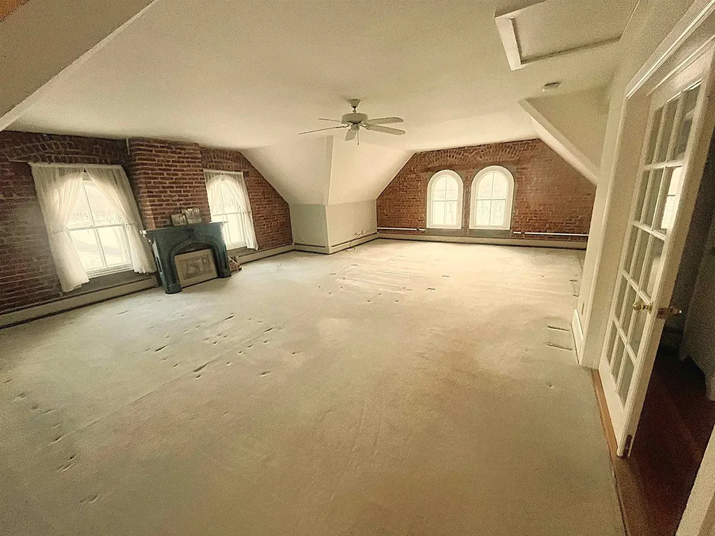 408 C Dalton Drive Colchester VT 05445