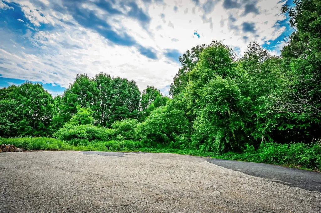 Hillsboro Street Berlin NH 03570