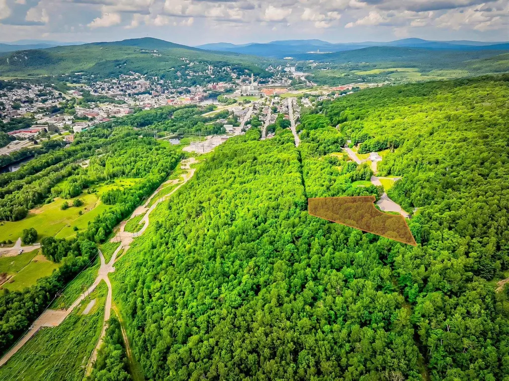 Hillsboro Street Berlin NH 03570