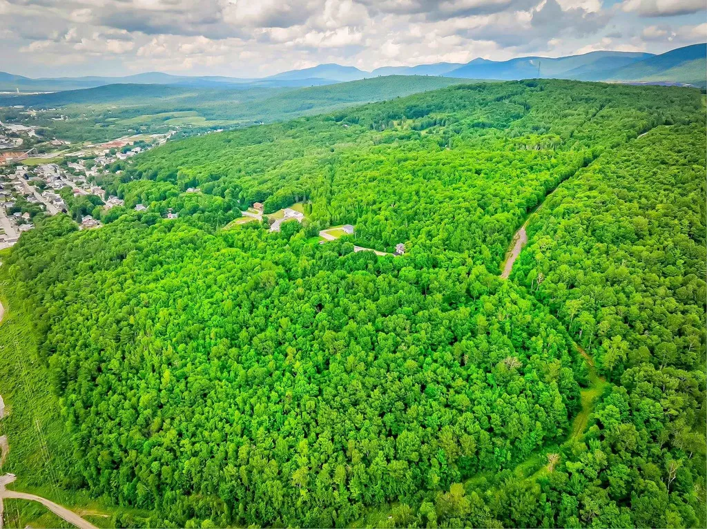 Hillsboro Street Berlin NH 03570