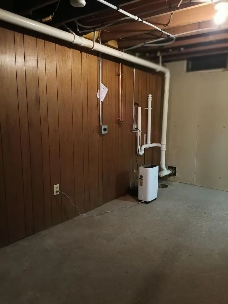 39 Brookside Drive Brattleboro VT 05301