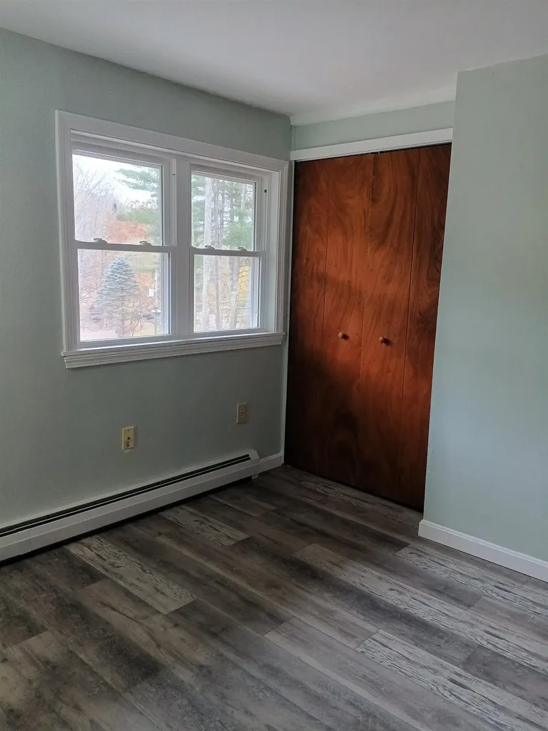 39 Brookside Drive Brattleboro VT 05301