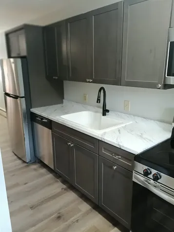 39 Brookside Drive Brattleboro VT 05301