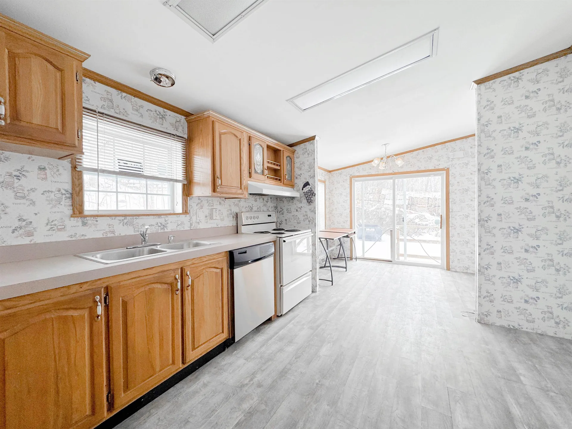 25 Popes Lane Danvers MA 01923