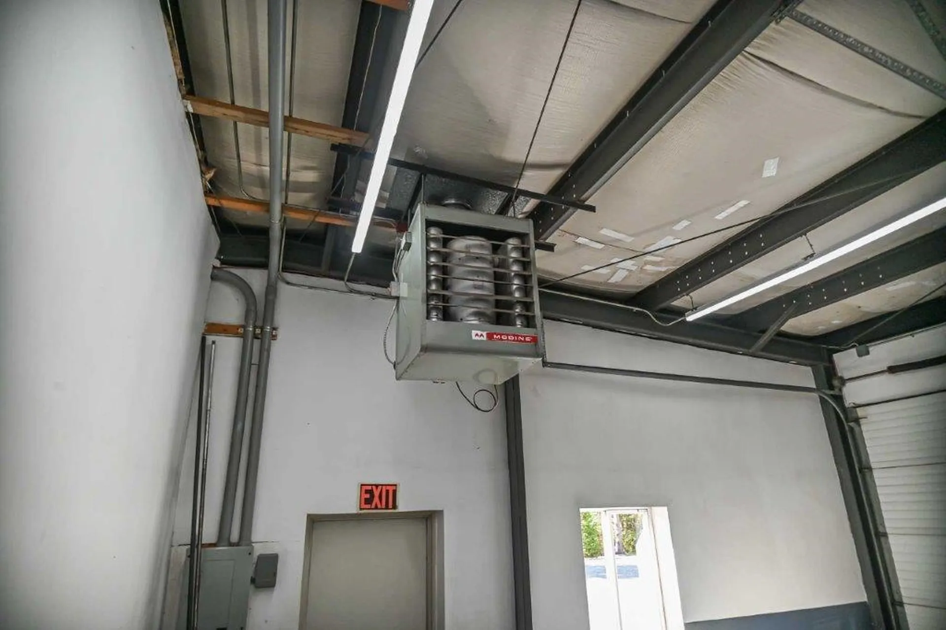 1100 Us Route 1 York ME 03909