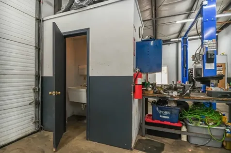 1100 Us Route 1 York ME 03909