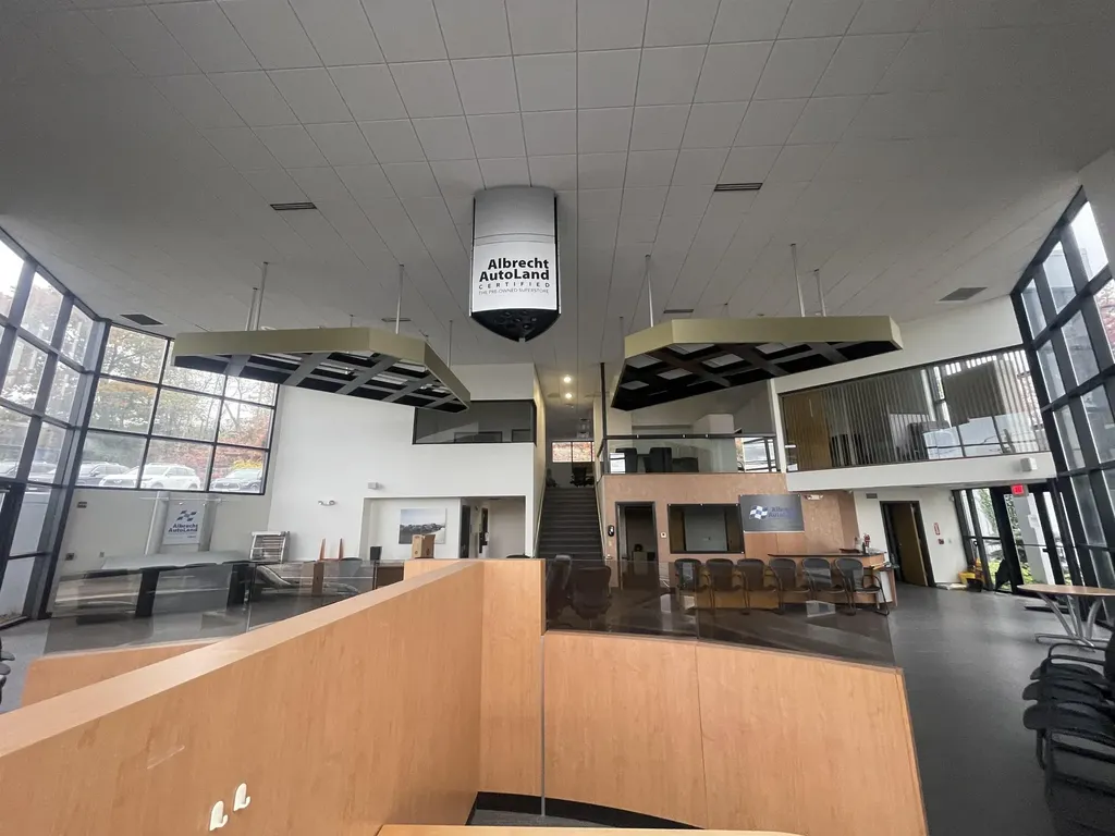 105 Daniel Webster Highway Nashua NH 03060