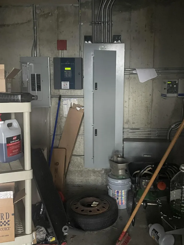 105 Daniel Webster Highway Nashua NH 03060