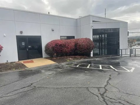 105 Daniel Webster Highway Nashua NH 03060