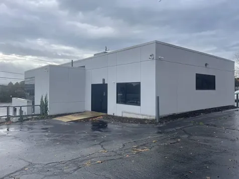105 Daniel Webster Highway Nashua NH 03060