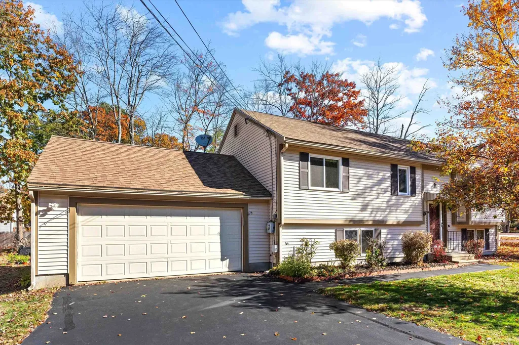 18 Brookfield Drive Rochester NH 03867