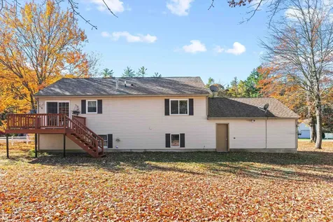 18 Brookfield Drive Rochester NH 03867