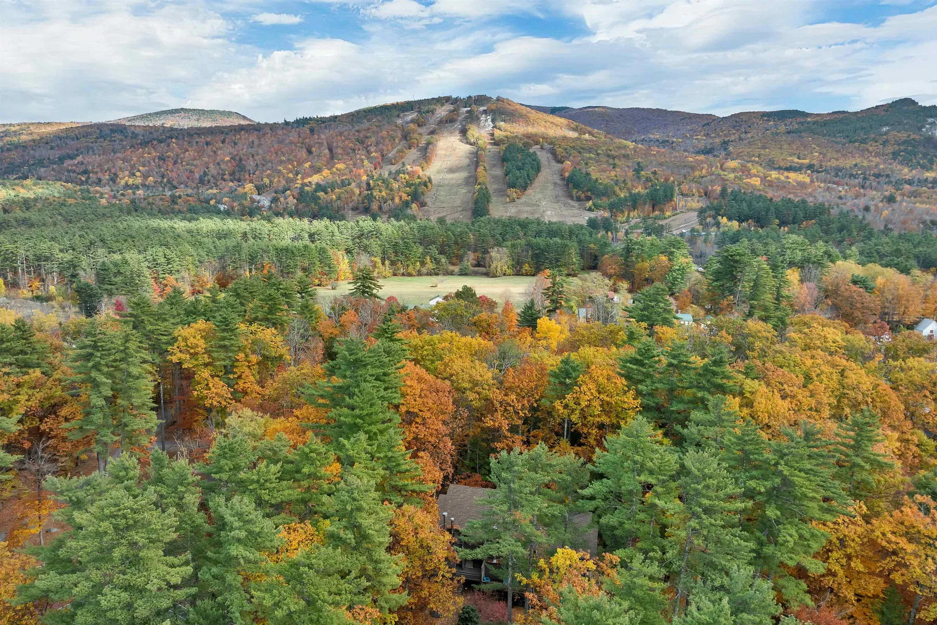 30 Tennis Road Extension Conway NH 03813