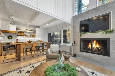 30 Tennis Road Extension Conway NH 03813