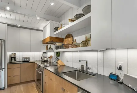 30 Tennis Road Extension Conway NH 03813