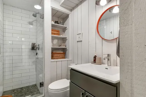 30 Tennis Road Extension Conway NH 03813