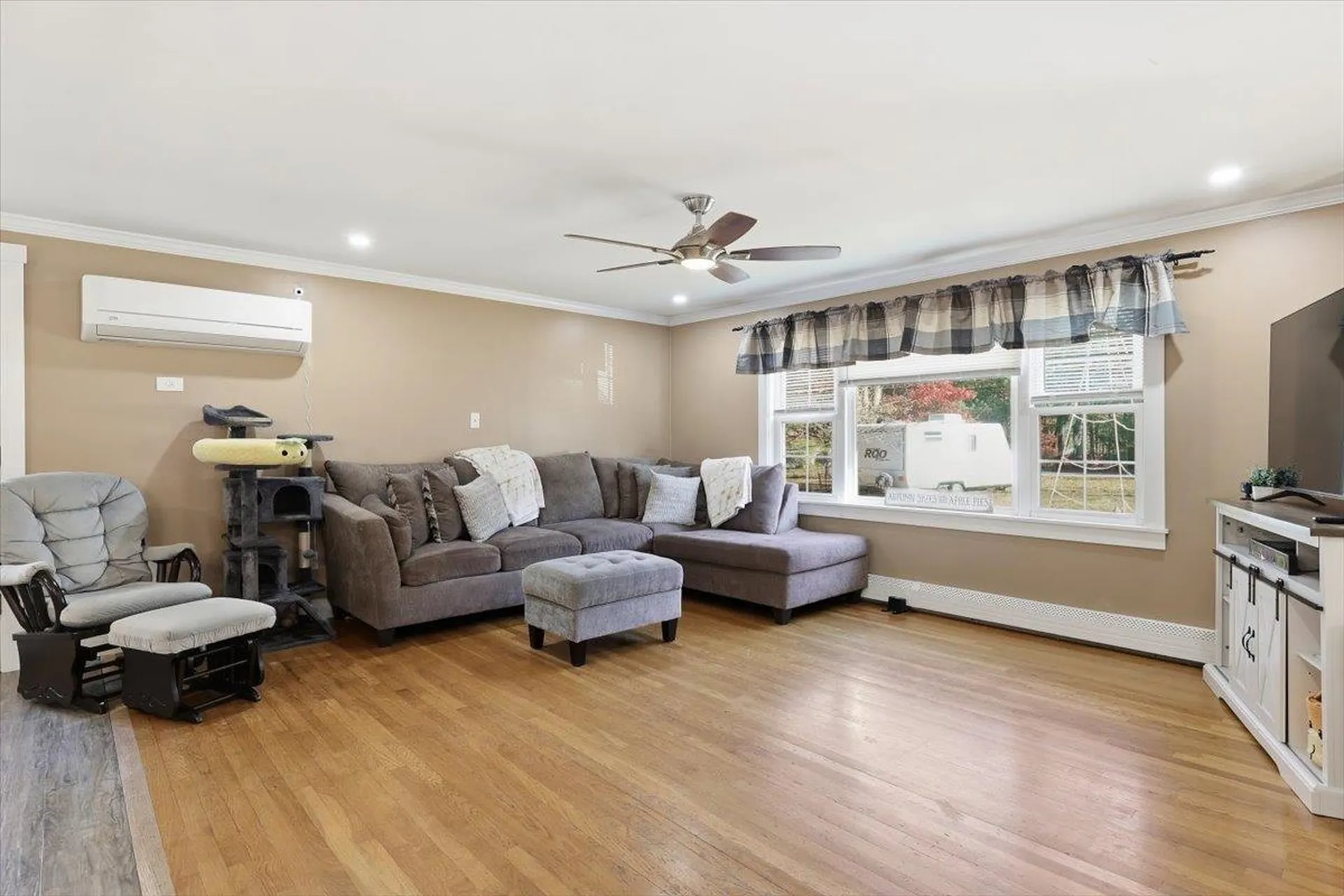 22 Cardinal Lane Litchfield NH 03052