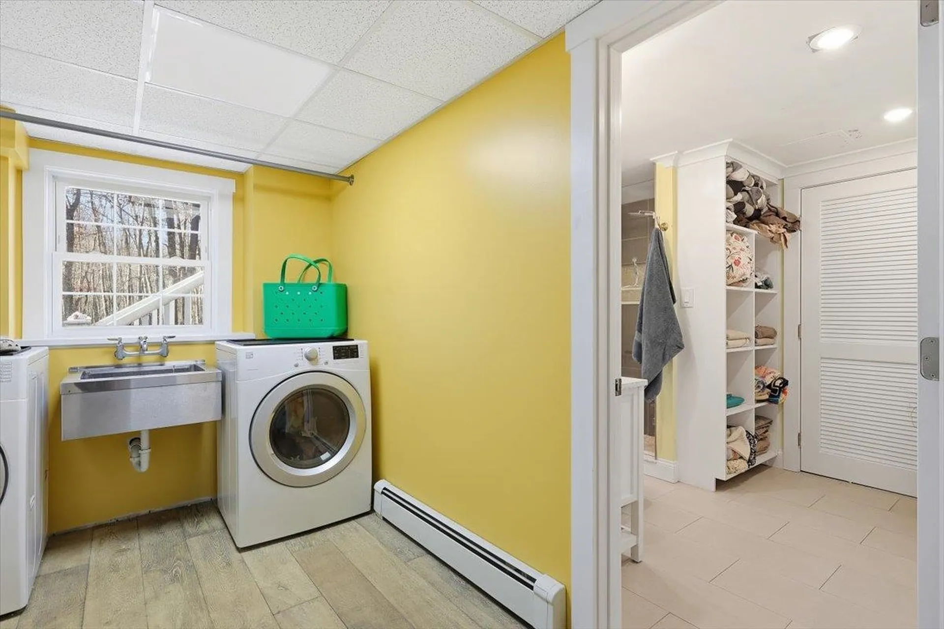 22 Cardinal Lane Litchfield NH 03052