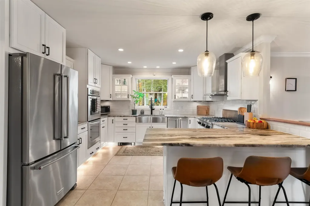 144 Hillcrest Lane Williston VT 05495