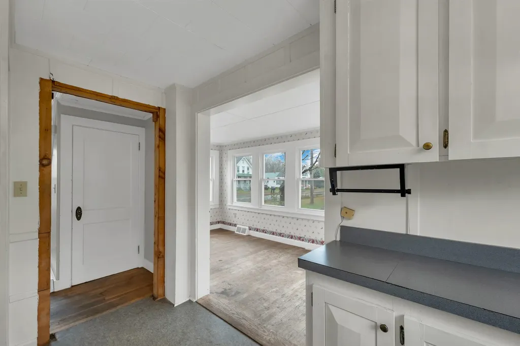 317 Nh Route 25 Warren NH 03279