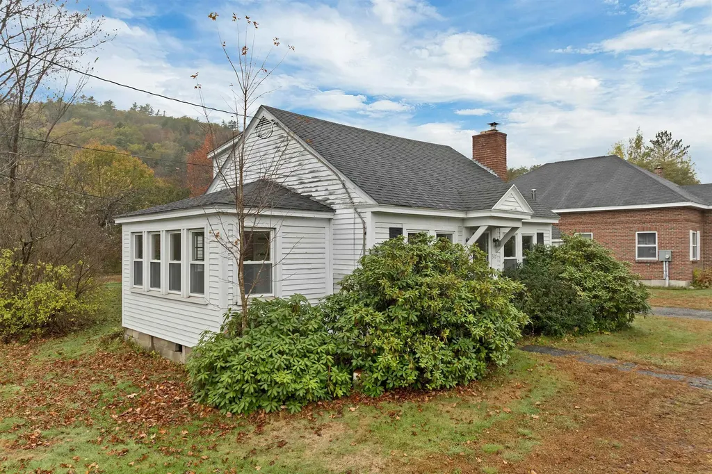 317 Nh Route 25 Warren NH 03279