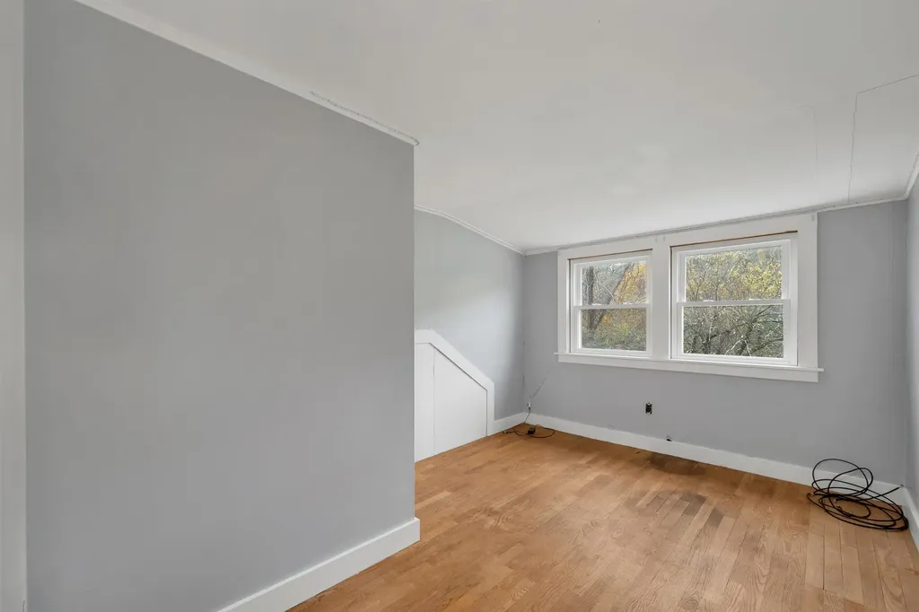 317 Nh Route 25 Warren NH 03279