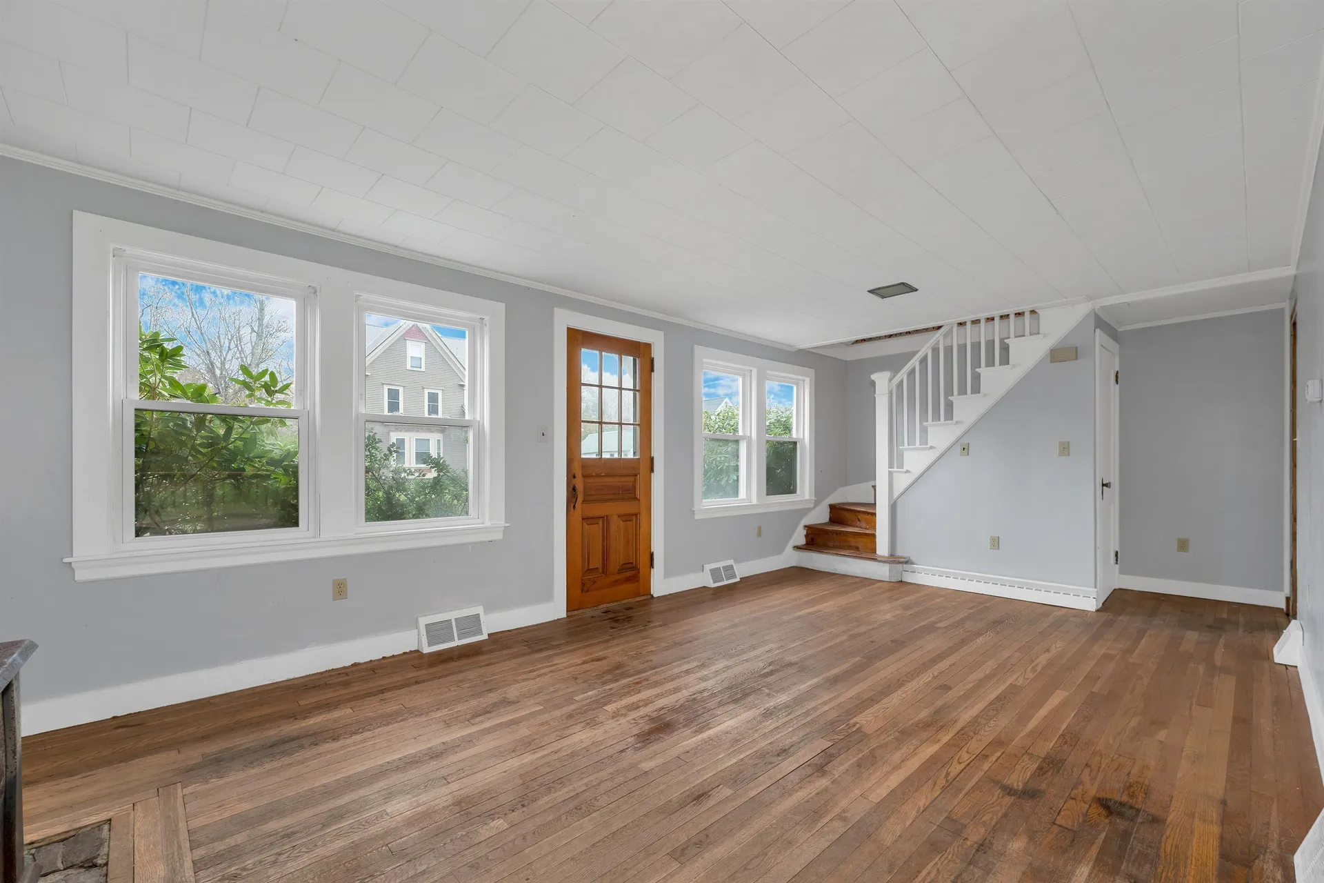 317 Nh Route 25 Warren NH 03279