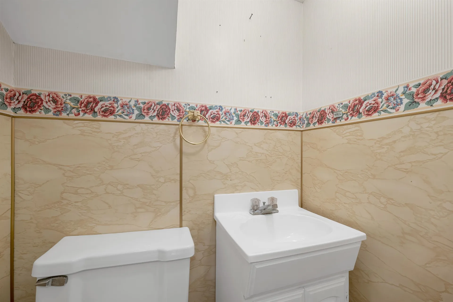 317 Nh Route 25 Warren NH 03279