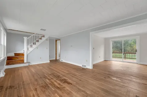 317 Nh Route 25 Warren NH 03279