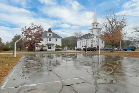 317 Nh Route 25 Warren NH 03279