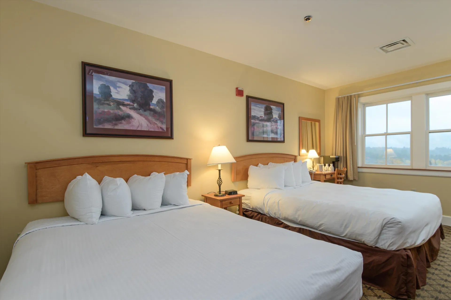 254/256 Qtr. I Jackson Gore Inn Ludlow VT 05149