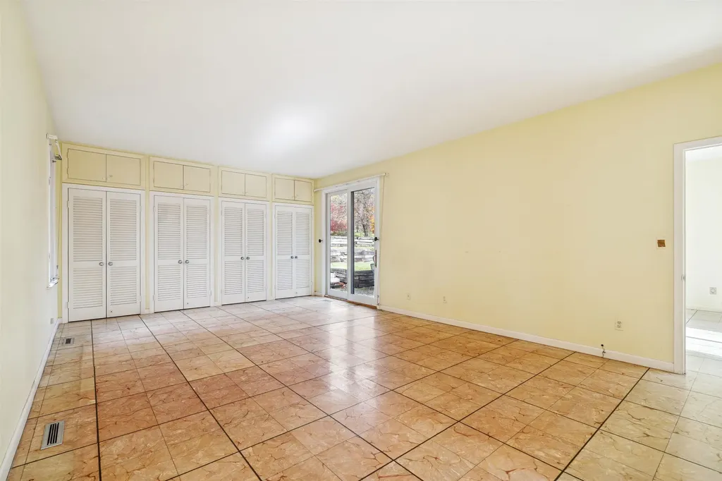 33 Mountain Avenue Woodstock VT 05091