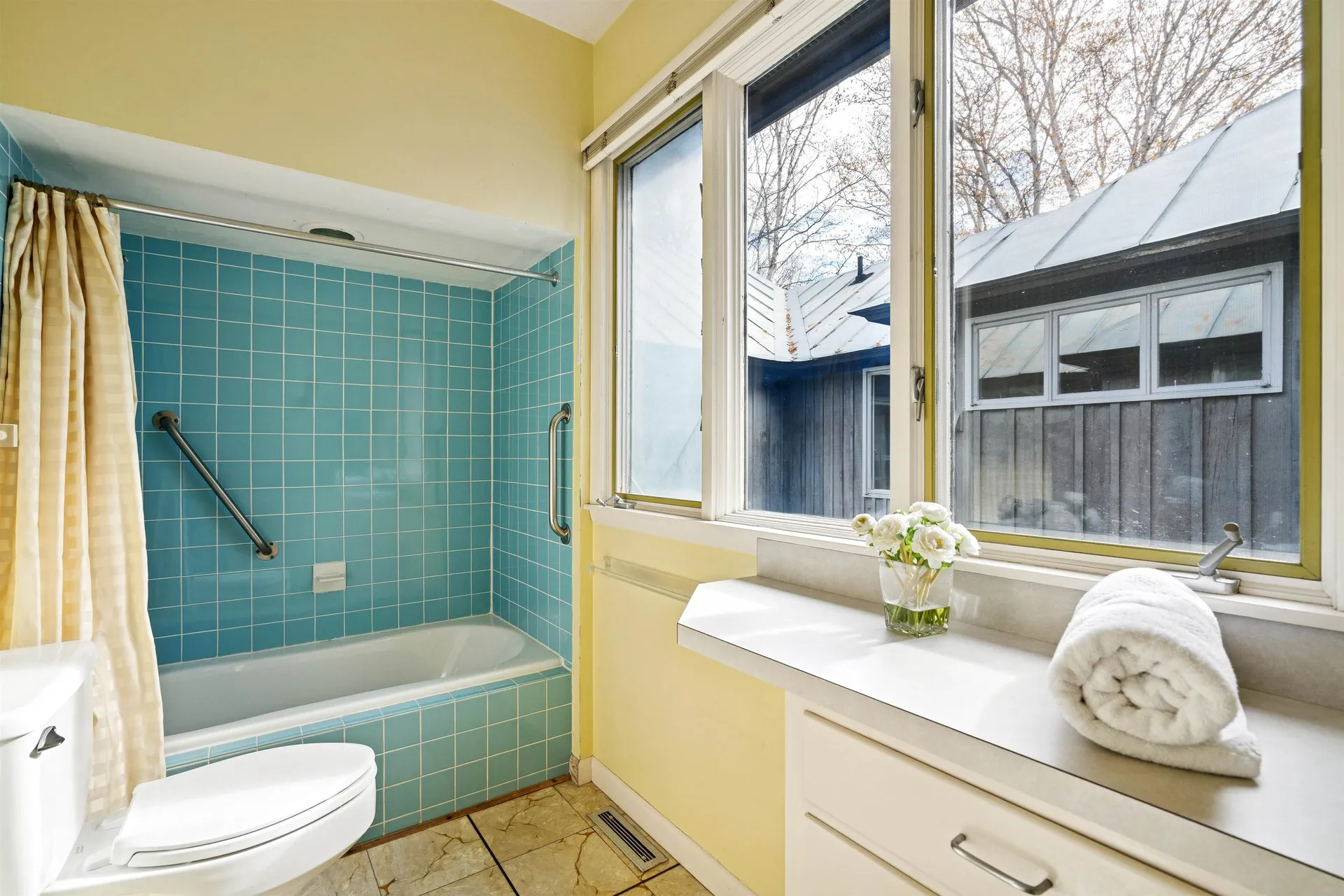 33 Mountain Avenue Woodstock VT 05091