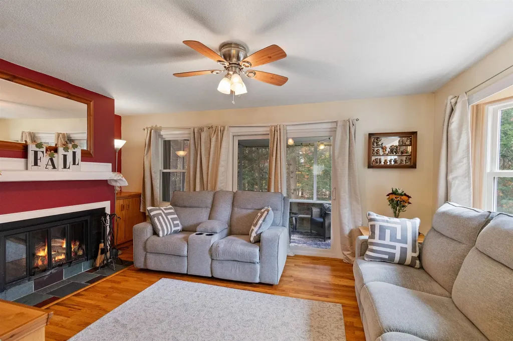 2 Greenfield Road Extension Essex VT 05452